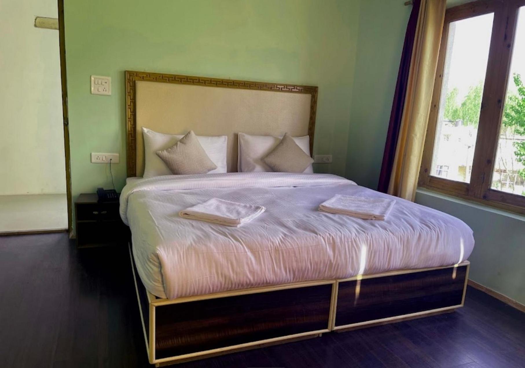 Tih Hotel Jorchung Leh Luaran gambar