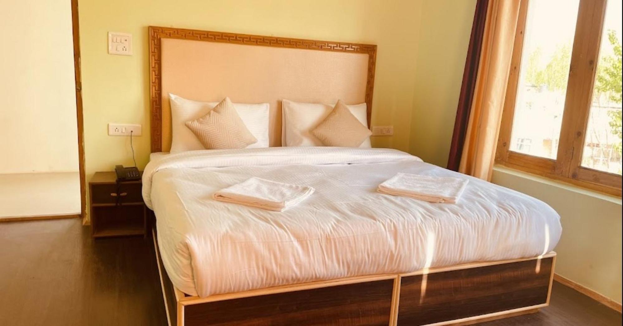 Tih Hotel Jorchung Leh Luaran gambar