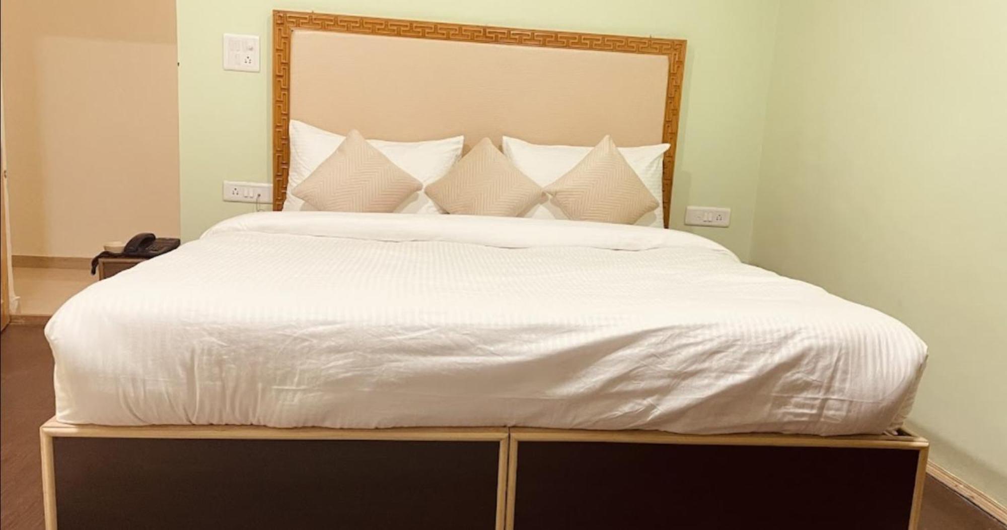 Tih Hotel Jorchung Leh Luaran gambar